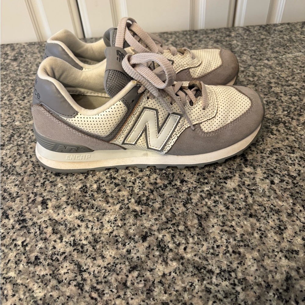 New Balance Women’s 574 Sneaker